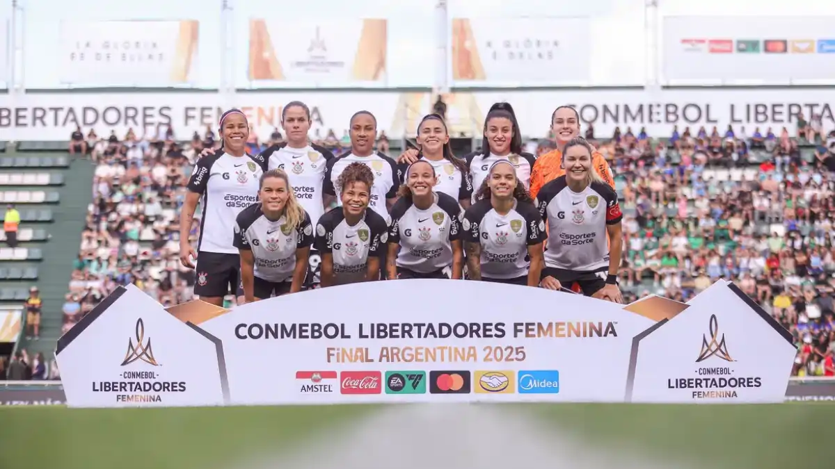 Staff Images Woman/Conmebol