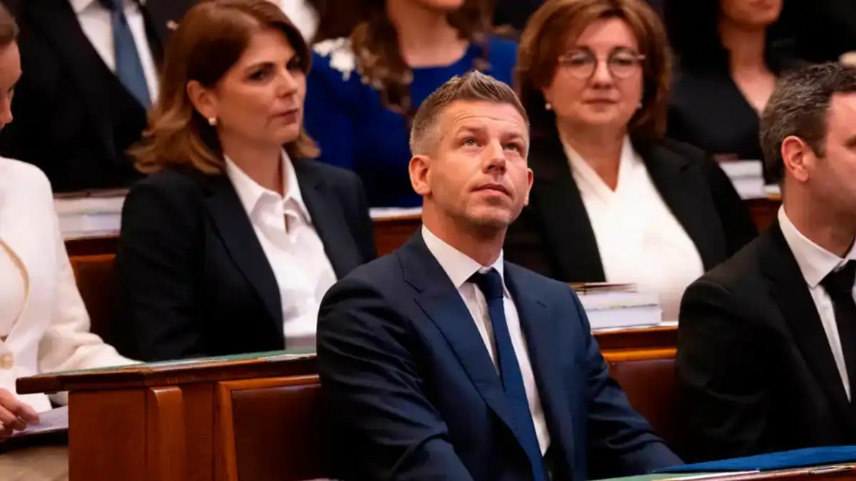 Denes Erdos/AP Photo